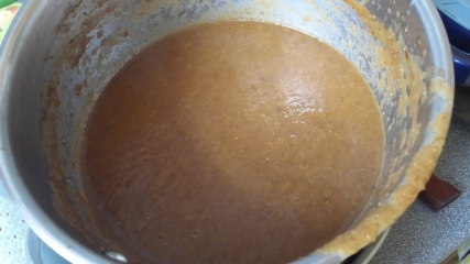 Hand-blend the spices and onions to a nice rich soup. No, this is not a roux. :)